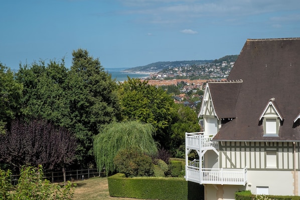 Miscellaneous - Vrbo Property (Villers-sur-Mer)
