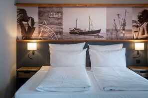 Room - 4 Port Times - NEVER.6 Venus (Timmendorfer Strand)