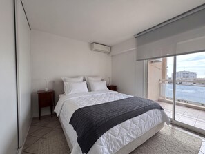 Room - Vrbo Property (Beausoleil)