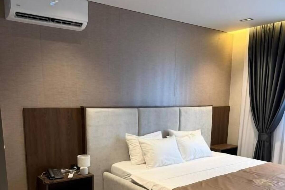 In-room safe, blackout curtains, soundproofing, free WiFi