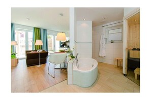 Bathroom - Holiday apartment with 1 bedroom (Norderney)