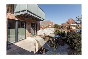 Outdoor dining - Holiday apartment with 2 bedrooms (Norderney)
