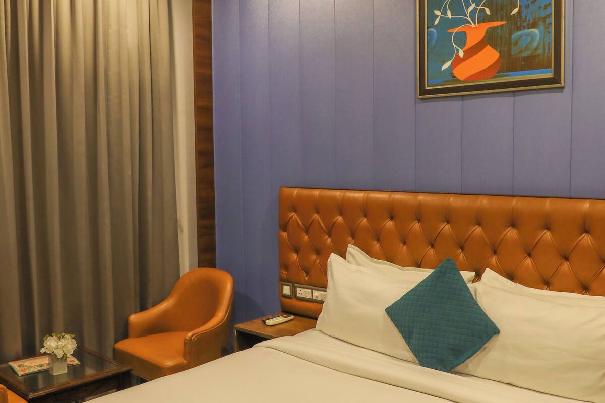Executive Double Room, Pengemasan, City View | Meja, ruang kerja komputer riba, kalis bunyi, Wi-fi percuma 