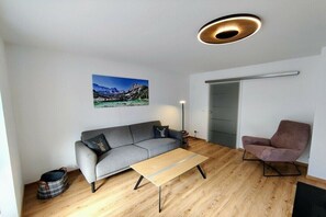 Smart TV - Landhaus Weikert 2 || Mittenwald (Mittenwald)