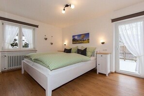 Room - Landhaus Weikert 2 || Mittenwald (Mittenwald)
