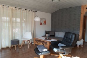 Living area - Holiday home with 2 bedrooms (Müden (Örtze))