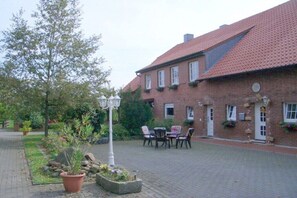 Outdoor dining - "The beautiful view" || Wölpinghausen (Wölpinghausen)