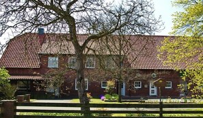 Exterior - "The beautiful view" || Wölpinghausen (Wölpinghausen)
