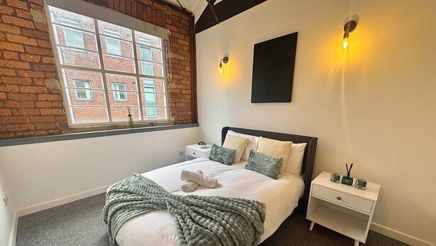 3 bedrooms, free WiFi - Sleeps8-familyfriendly-4bed-centralsheffield (Sheffield)