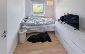 Unclassified image, 5 of 13, button - 2 bedroom cozy home in Bogø By (Bogø By)
