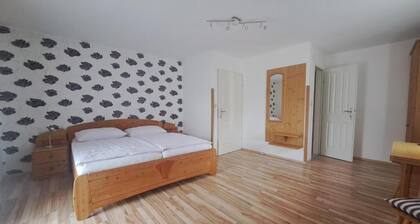 Gästezimmer Tiefenbacher