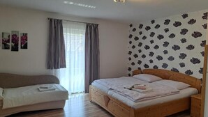 Double Room, Balcony, Mountain View