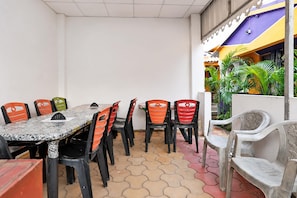House | Living room - Deluxe Sea Bird Resort (Kanthi)