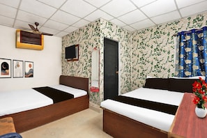House - Deluxe Sea Bird Resort (Kanthi)