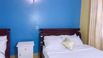 Family Duplex, Partial Lake View | WiFi (free)
