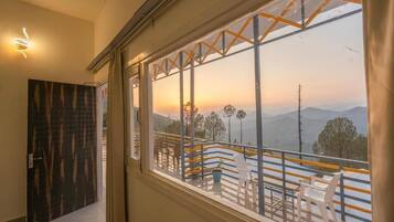 Doppia Superior, balcone, vista giardino | Interni