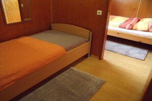 Room - Holiday home with 1 bedroom (Freiensteinau)