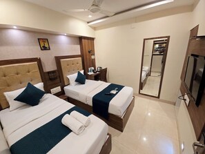 Standard Twin Room - Hotel Amber Edition - Mumbai Central (Mumbai)