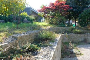 Property grounds - Holiday home in Altnau with swimming pool (Altnau)
