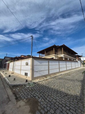Exterior - Vrbo Property (Cabo Frio)
