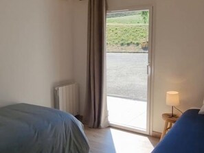 WiFi (free) - Cottage with AC and terrace - 4 guests (Saint-Just-Saint-Rambert)