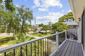 Property grounds - Walk to the Beach, North Myrtle Beach Getaway (North Myrtle Beach)