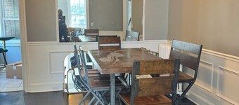 Classic Albany Charm – Fully Furnished