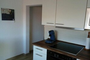 Private kitchen - Holiday home with 1 bedroom (Gönnersdorf (Vulkaneifel))