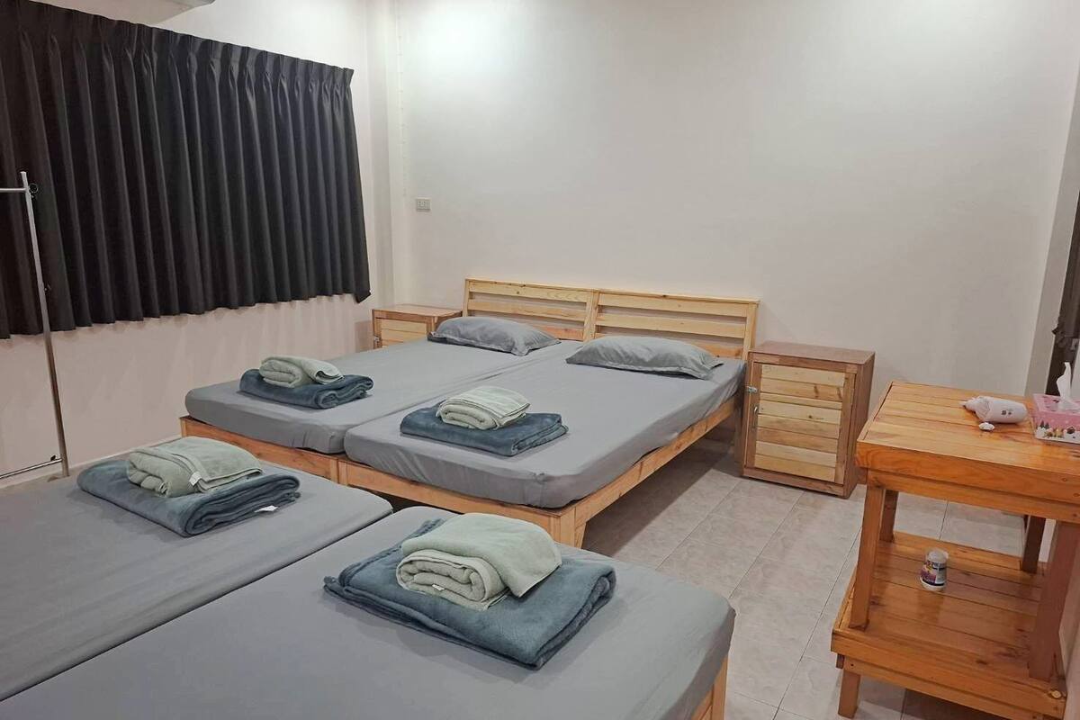 Classic Quadruple Room, Air conditioning