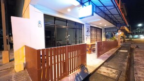 Exterior - Padang Besar Private Rooms and Hostel (Tambon Padangbesa)
