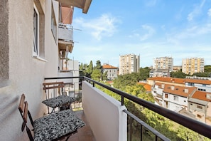 Property grounds - Jellyfish: 2BR Apartment with Terrace & Pula Harbour Views (Pula)