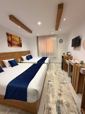 Comfort-Vierbettzimmer | Schallisolierte Zimmer, kostenloses WLAN