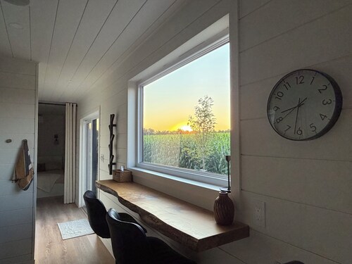 Selah Retreat | Peaceful Stay Near Spa & Golf