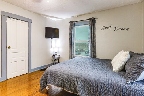 Walk to University & Hospital! Inviting Dayton Gem