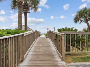 Property grounds - Moonraker #2 | Cozy Condo with Community Pool + Grilling Area (Gulf Shores)