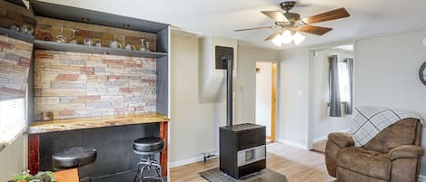 House (1 Bedroom) | Interior