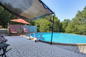 Interior - 3 Mi to Shore! Searsport Apt w/ Shared Pool (Searsport)