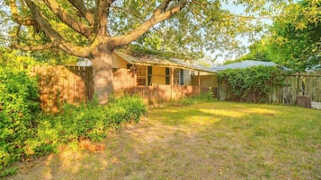 Apartment (1 Bedroom) | Front of property