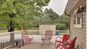 Interior - Golf, Beaches, Slopes & More! Thompsonville Home (Thompsonville)