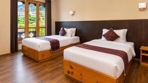 Deluxe Double or Twin Room, Balcony, Mountain View | WiFi (free) - Hotel Pema Kara (Paro)
