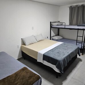 Blackout curtains, soundproofing, iron/ironing board (on request) - Hotel rei (São Bernardo do Campo)