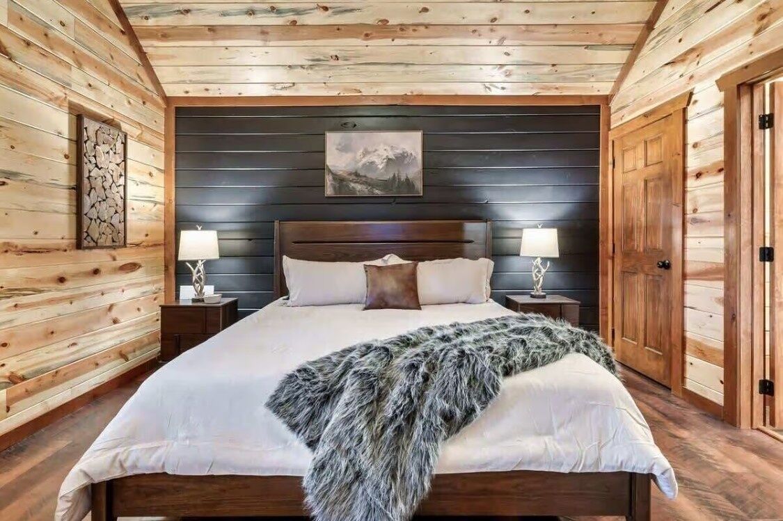 Cabin, Multiple Bedrooms