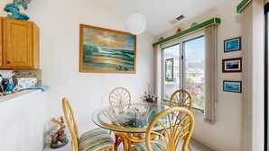 Dining - East of the Sun 39866 E Sun Dr 327 (Fenwick Isle)