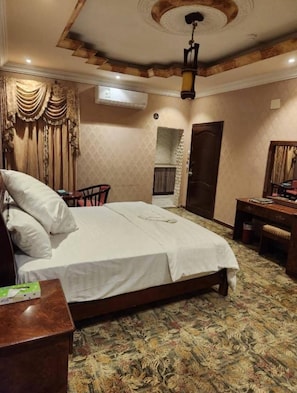 In-room safe, free WiFi - Shmookh Al saad (Makkah)