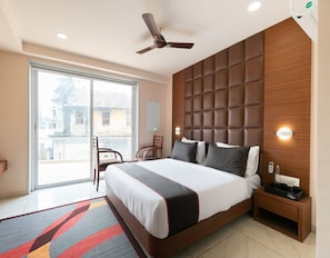 Ảnh chưa phân loại, 3 trong số 26 ảnh, nút