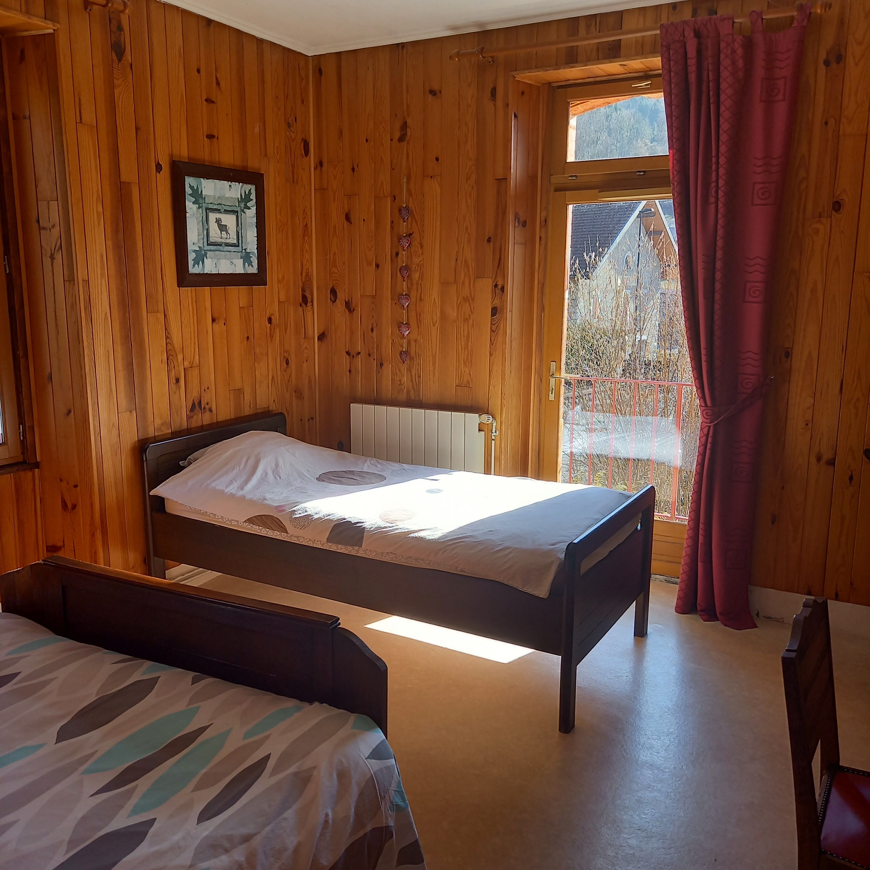 Chambre Triple, balcon, vue montagne | Wi-Fi gratuit, draps fournis