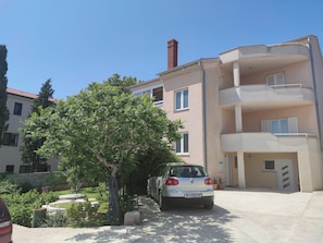 Exterior - Your Perfect Summer Getaway in Croatia (Krk)