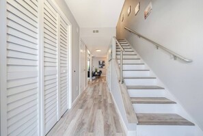 Interior - Private Gulf Beach 3BR Townhome | Pools & Tennis (Destin)