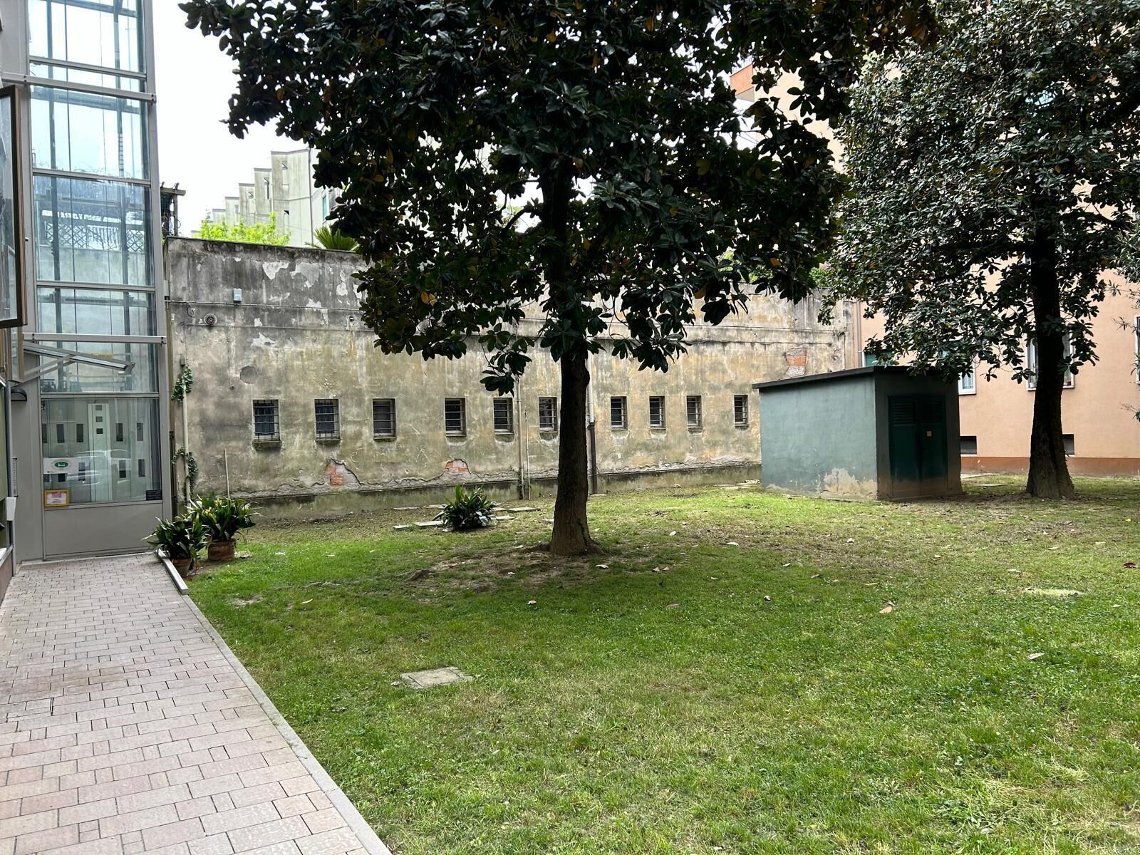 Economy Room, Garden View | Property grounds