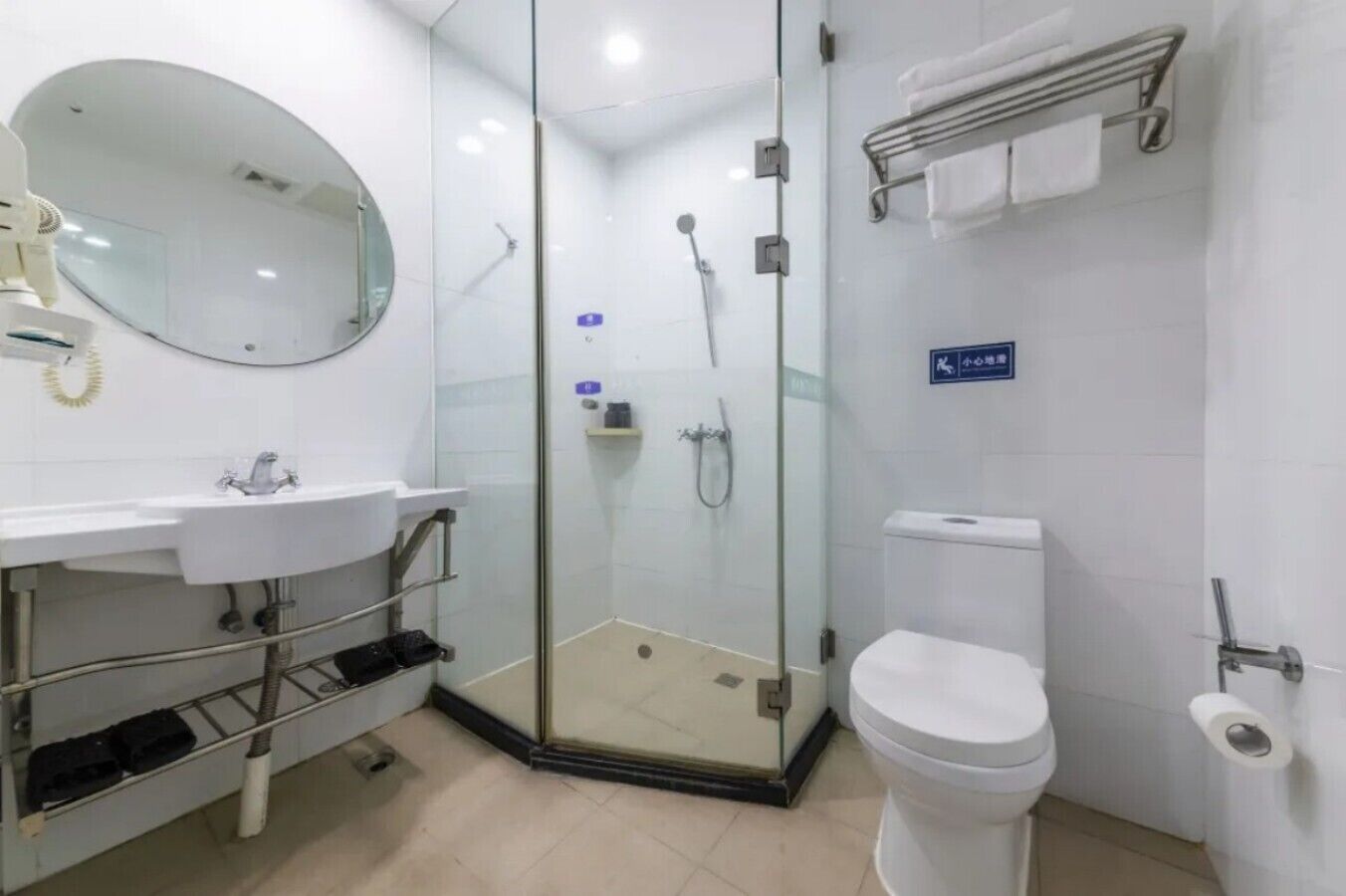 Standard Double Room | Bathroom | Shower, hair dryer, towels, soap